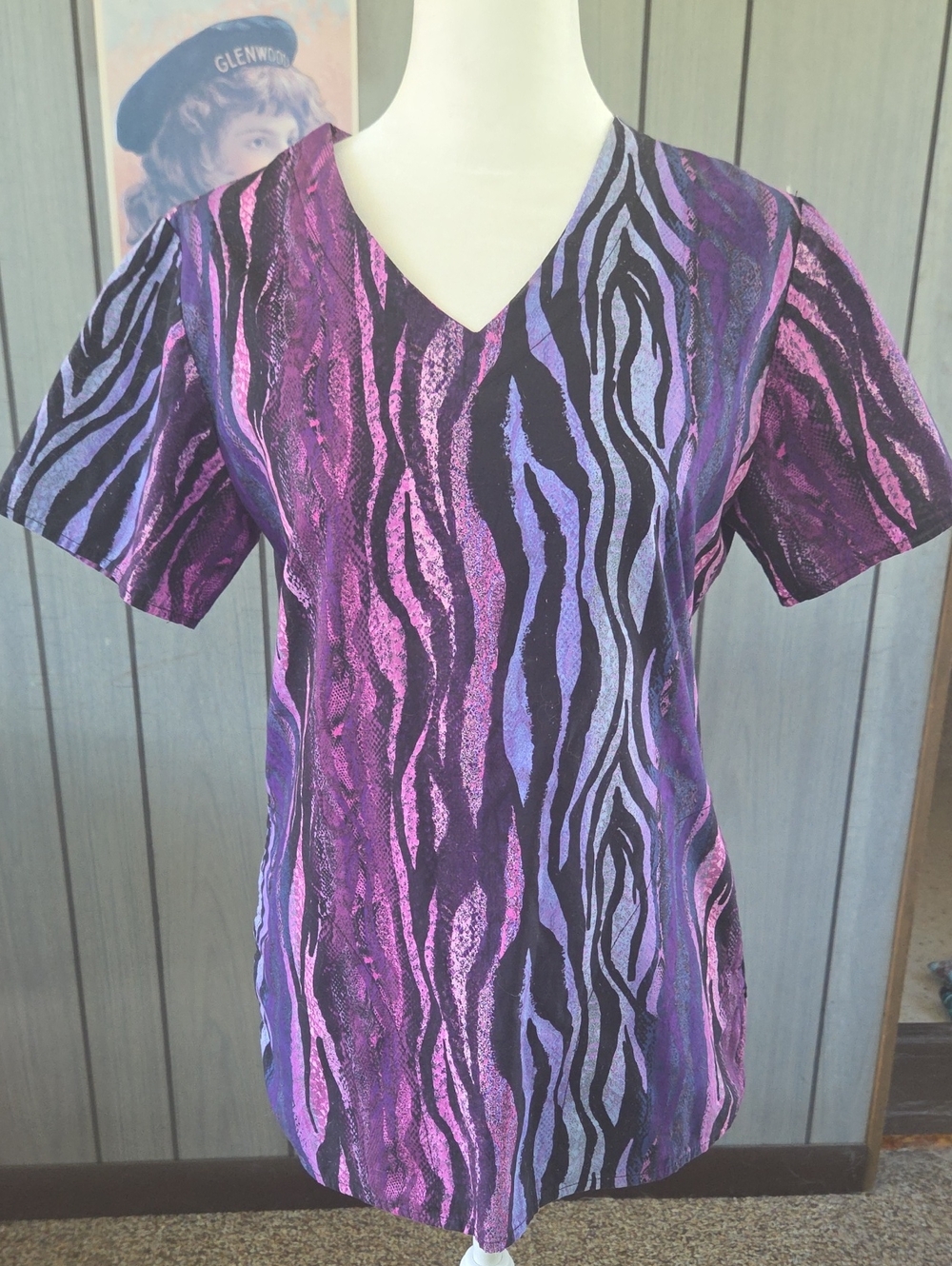 Zoe+Chloe Scrub Top